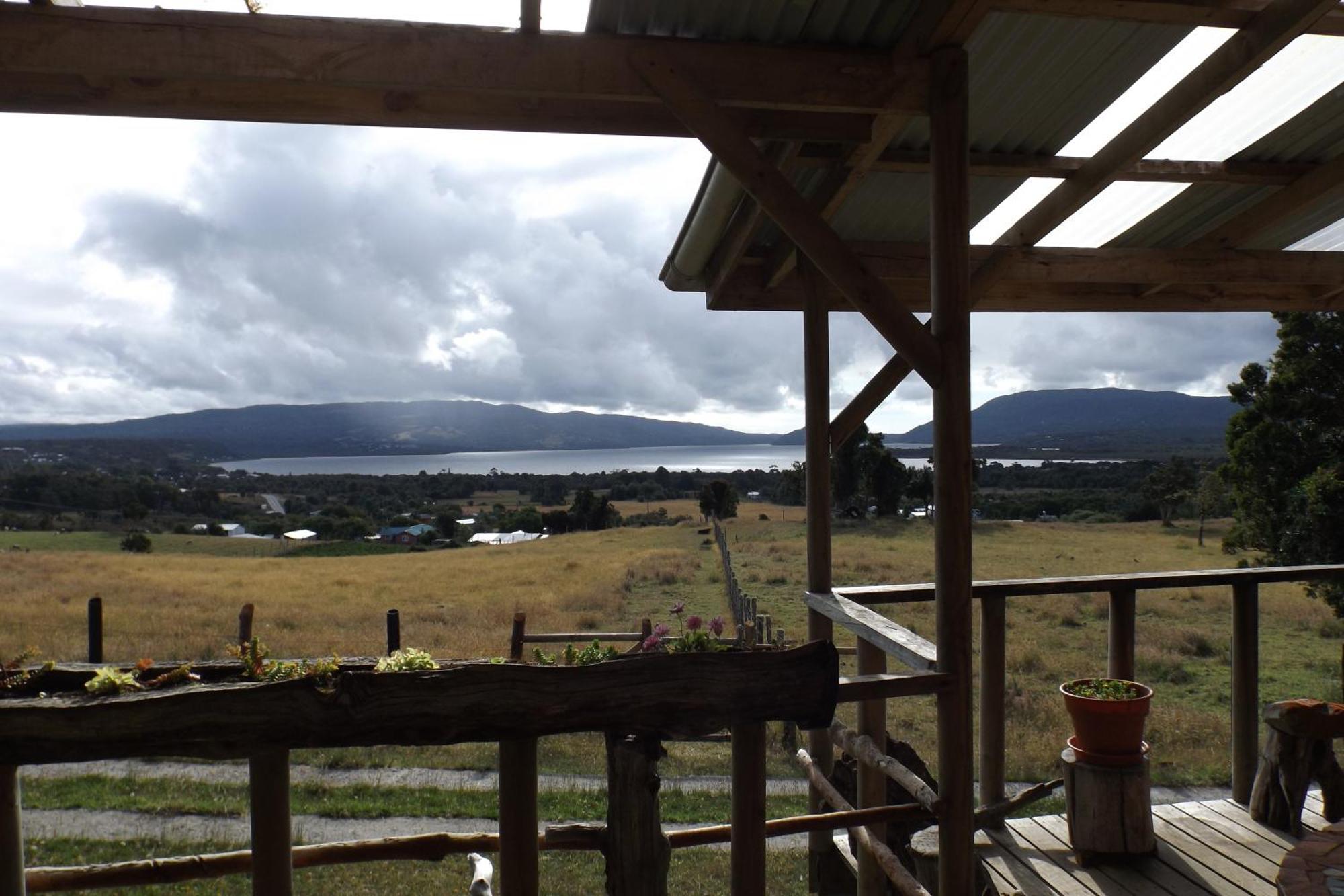 Karukinka Guest House Chonchi Exterior photo