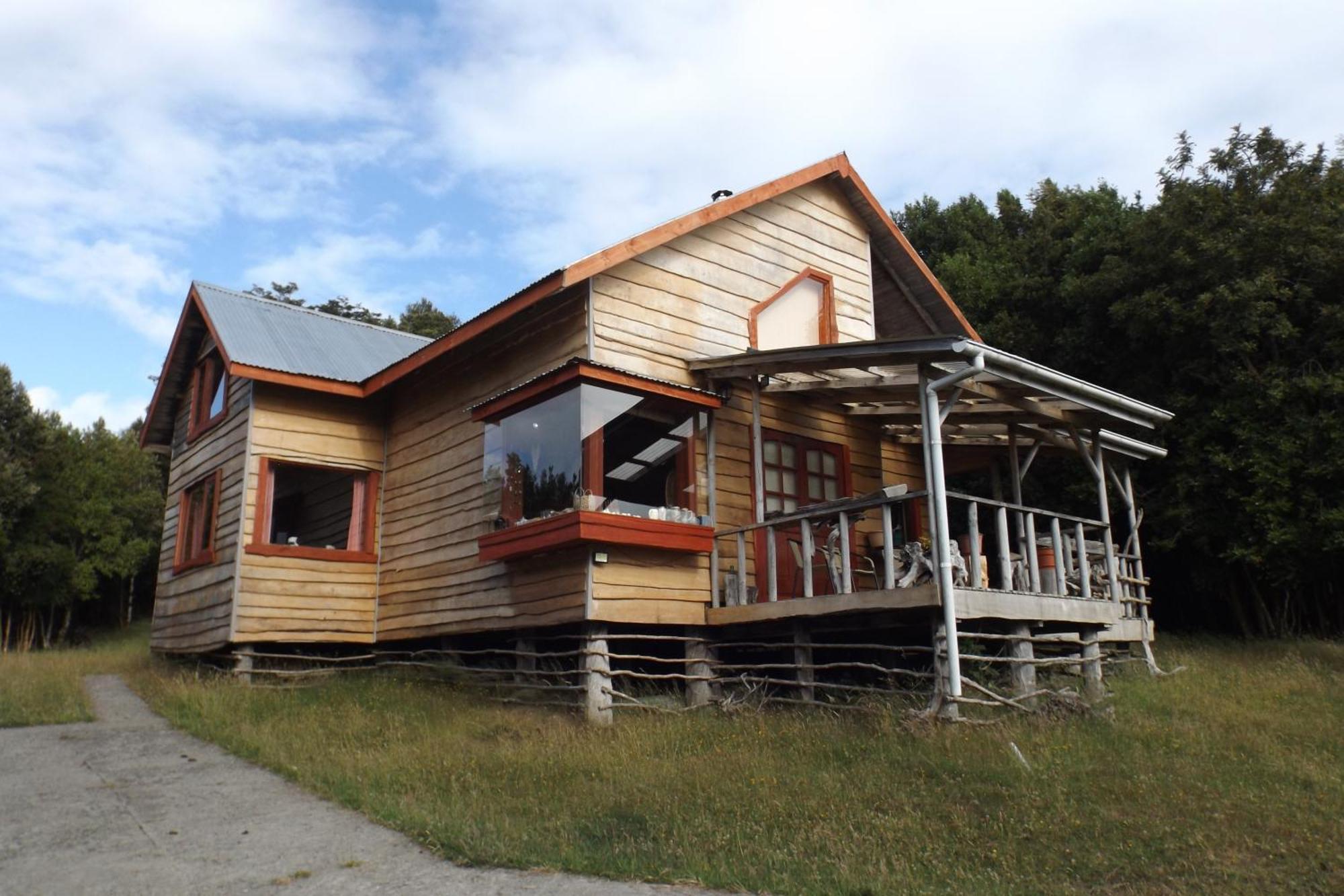 Karukinka Bed & Breakfast Chonchi Exterior photo