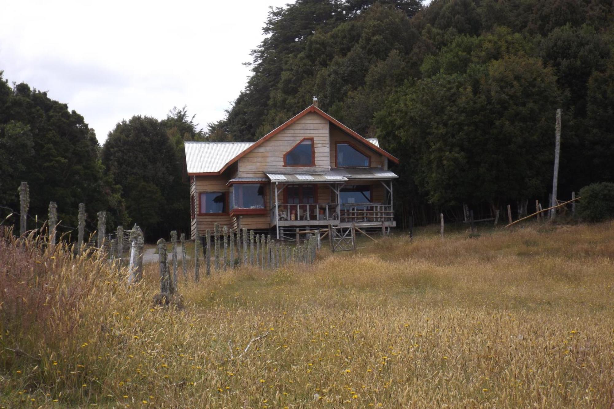 Karukinka Guest House Chonchi Exterior photo