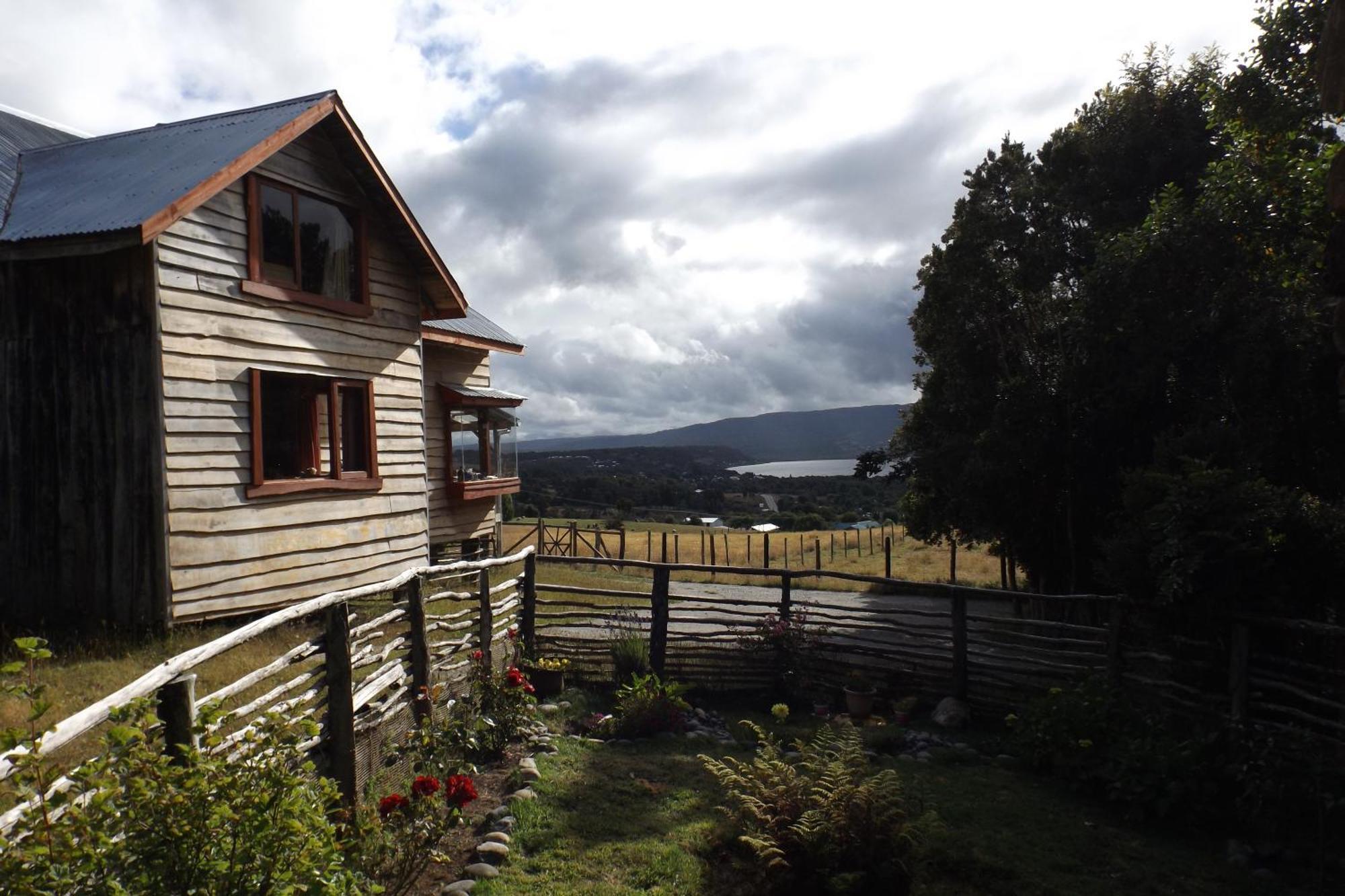 Karukinka Guest House Chonchi Exterior photo