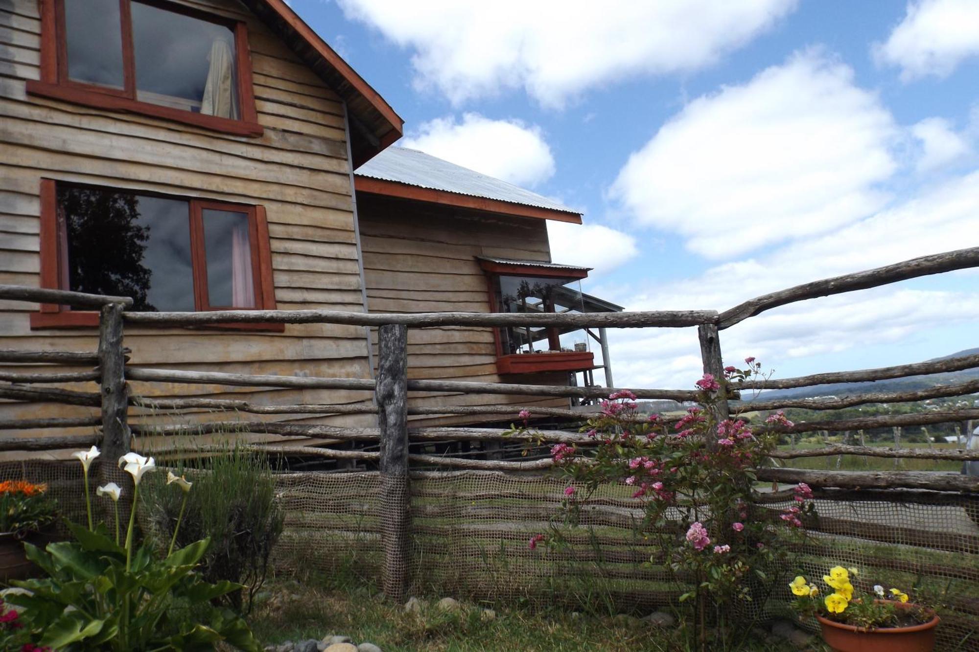 Karukinka Guest House Chonchi Exterior photo