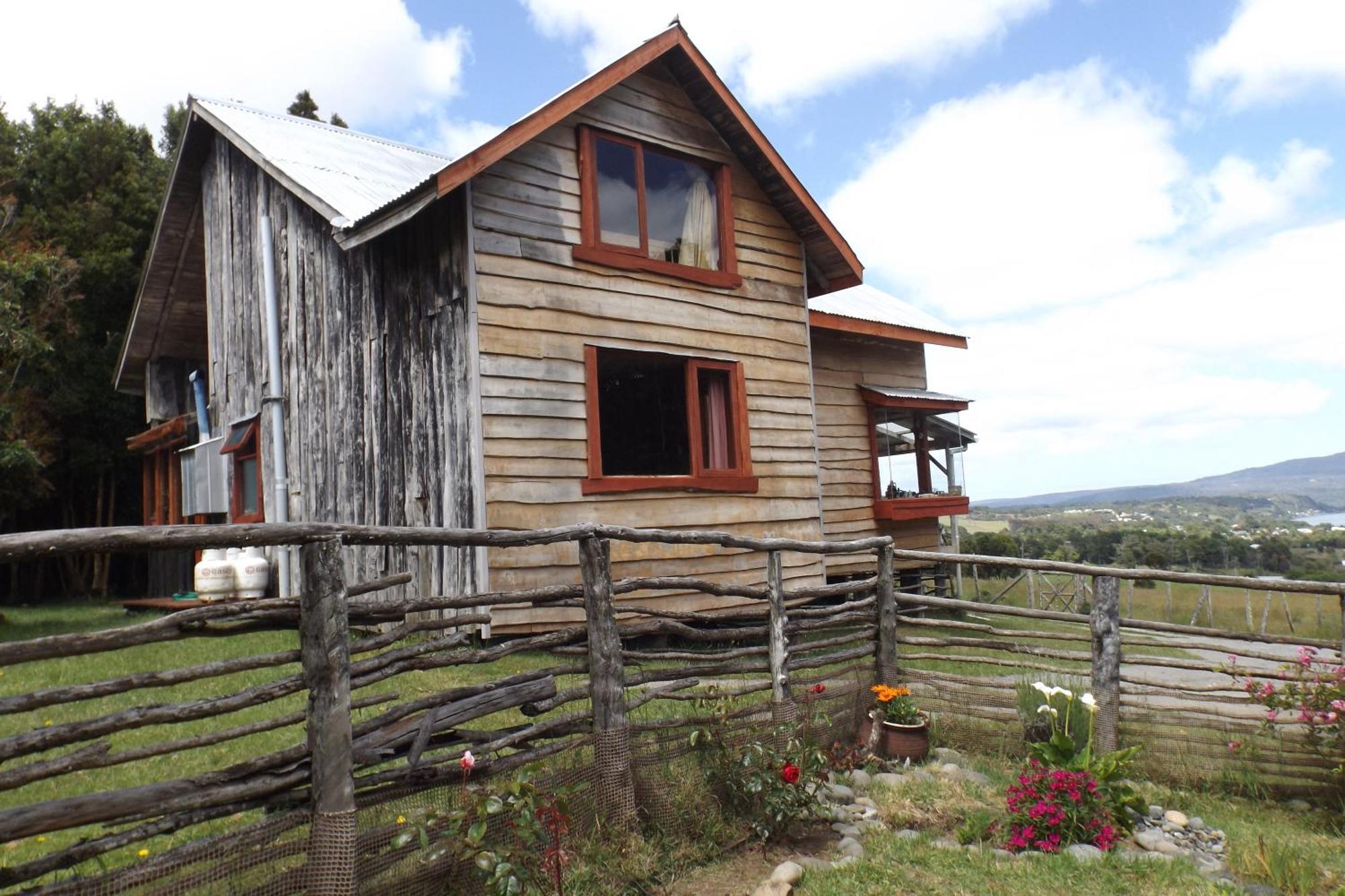 Karukinka Bed & Breakfast Chonchi Exterior photo